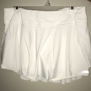 White lululemon skirt